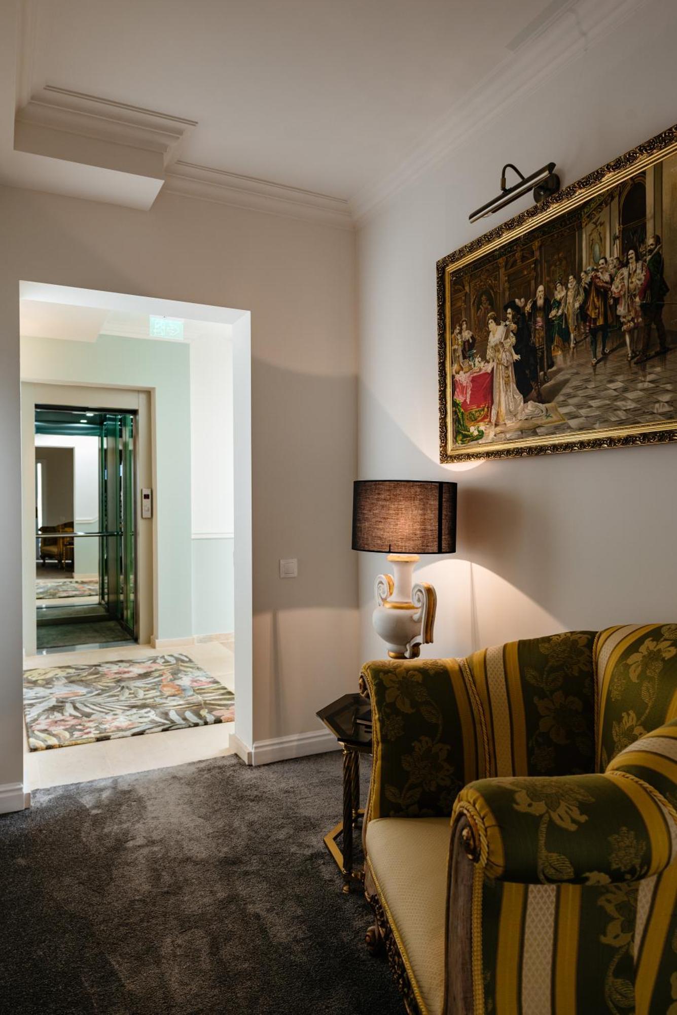 Ateneea Luxury Rooms Cluj Napoca Bagian luar foto