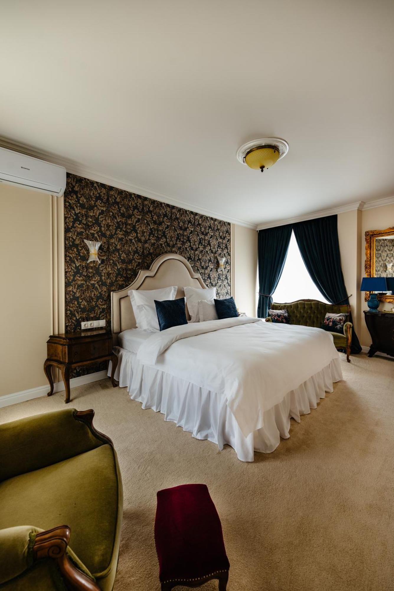 Ateneea Luxury Rooms Cluj Napoca Bagian luar foto