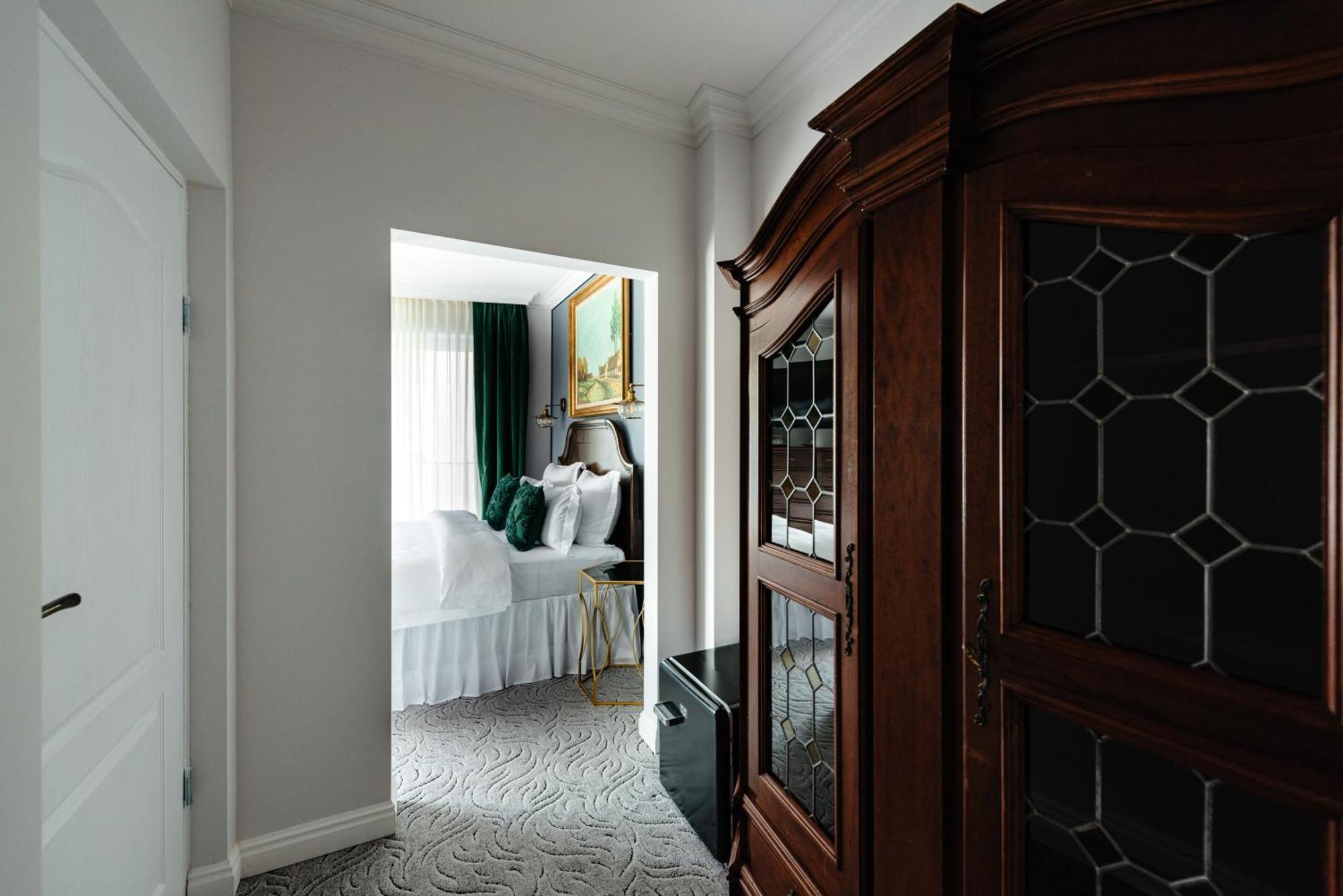 Ateneea Luxury Rooms Cluj Napoca Bagian luar foto