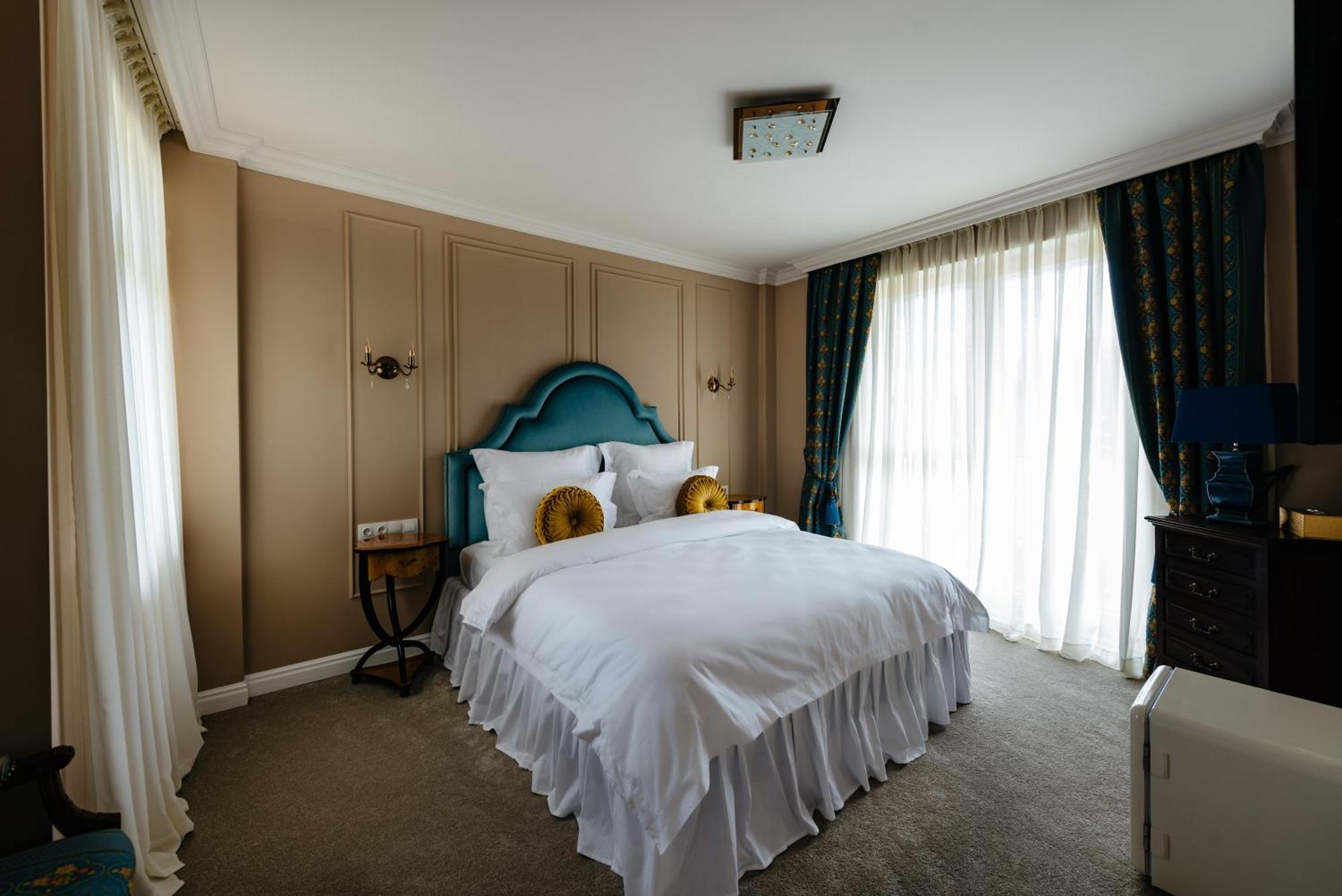 Ateneea Luxury Rooms Cluj Napoca Bagian luar foto