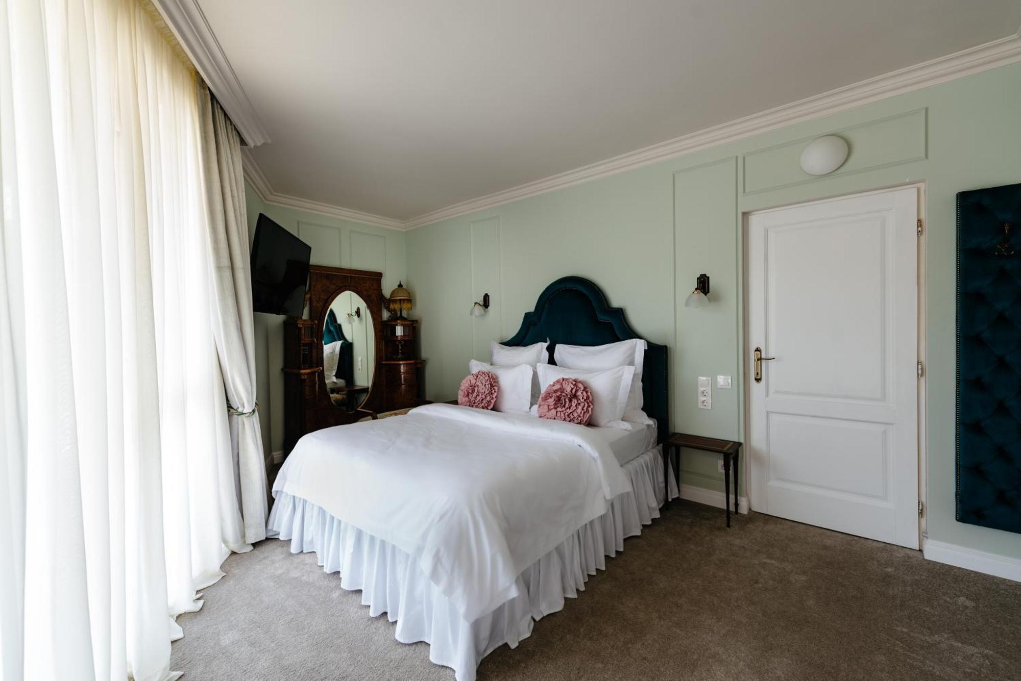 Ateneea Luxury Rooms Cluj Napoca Bagian luar foto