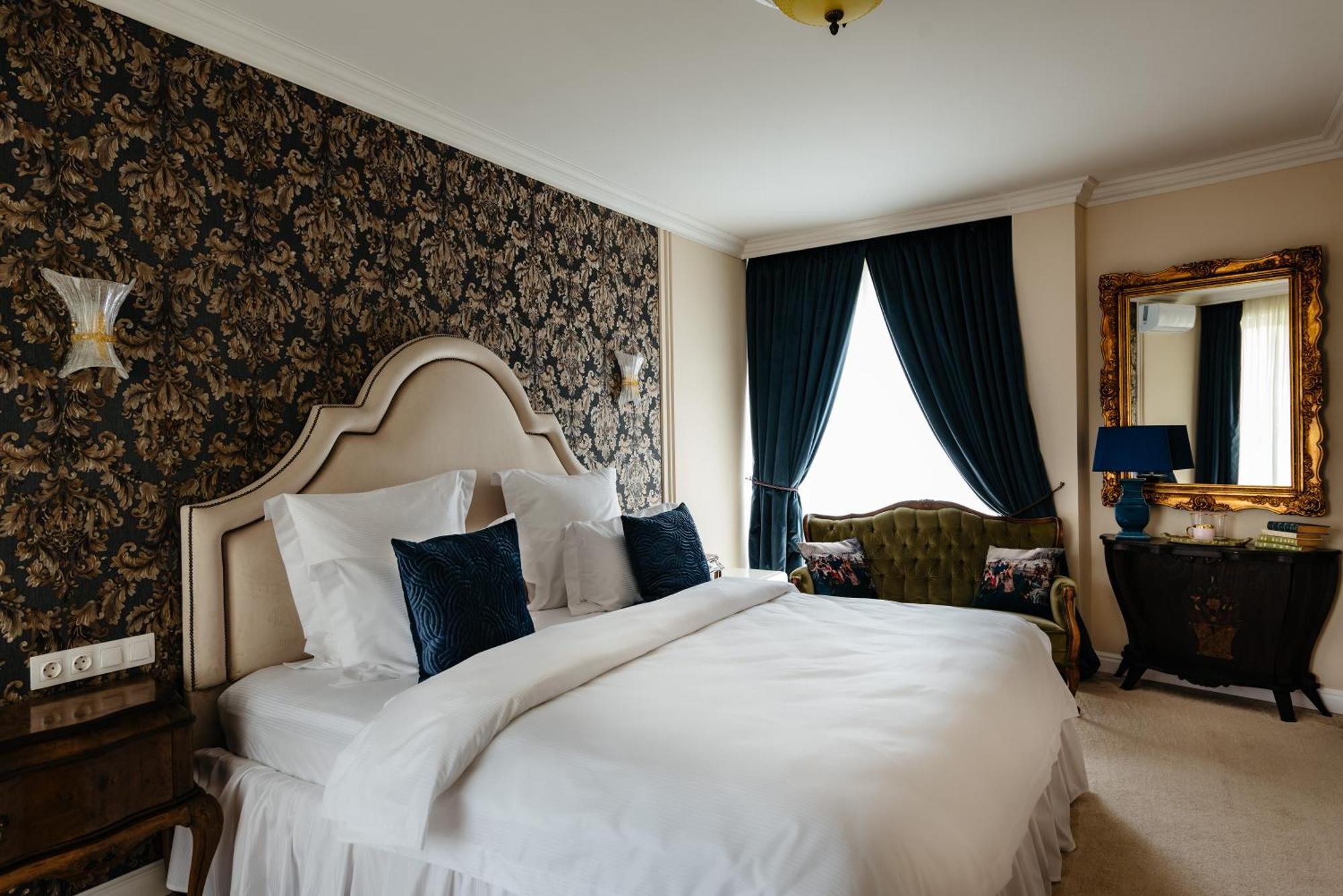 Ateneea Luxury Rooms Cluj Napoca Bagian luar foto