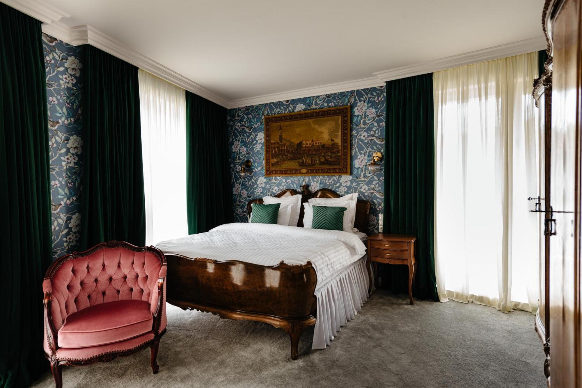 Ateneea Luxury Rooms Cluj Napoca Bagian luar foto