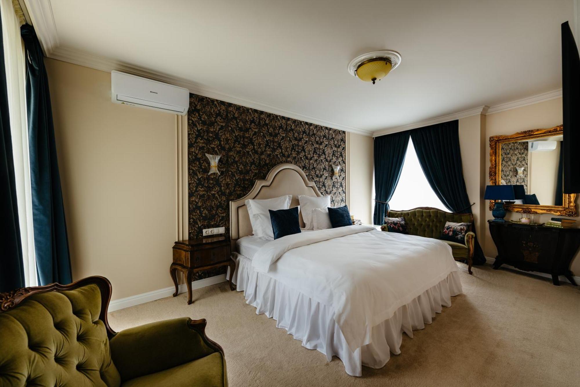 Ateneea Luxury Rooms Cluj Napoca Bagian luar foto