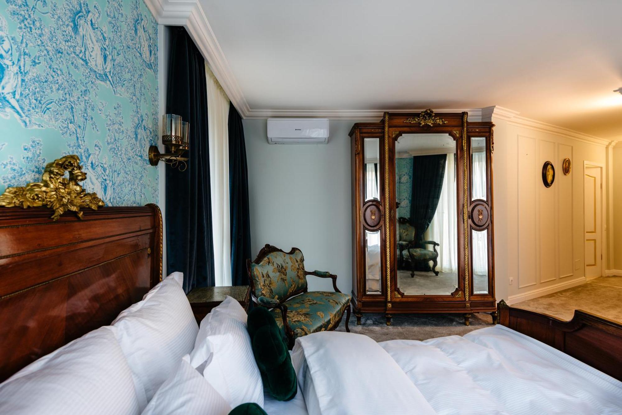 Ateneea Luxury Rooms Cluj Napoca Bagian luar foto